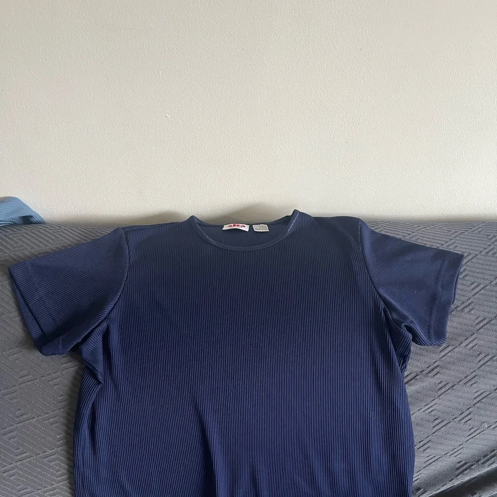 3 Ribbed Short Sleeve Tops - Picture 4 of 9
